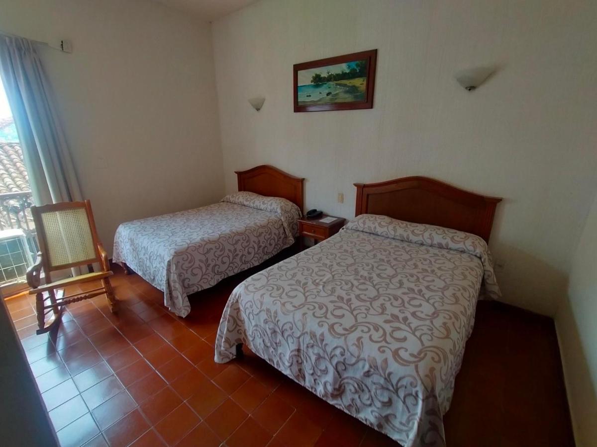 Hotel Posada Dona Lala Tlacotalpan Buitenkant foto