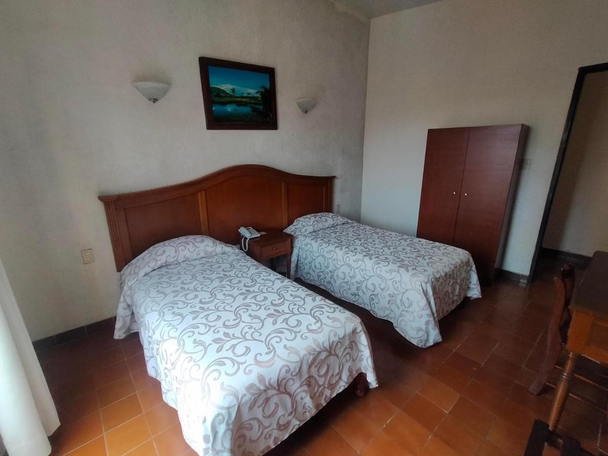 Hotel Posada Dona Lala Tlacotalpan Buitenkant foto