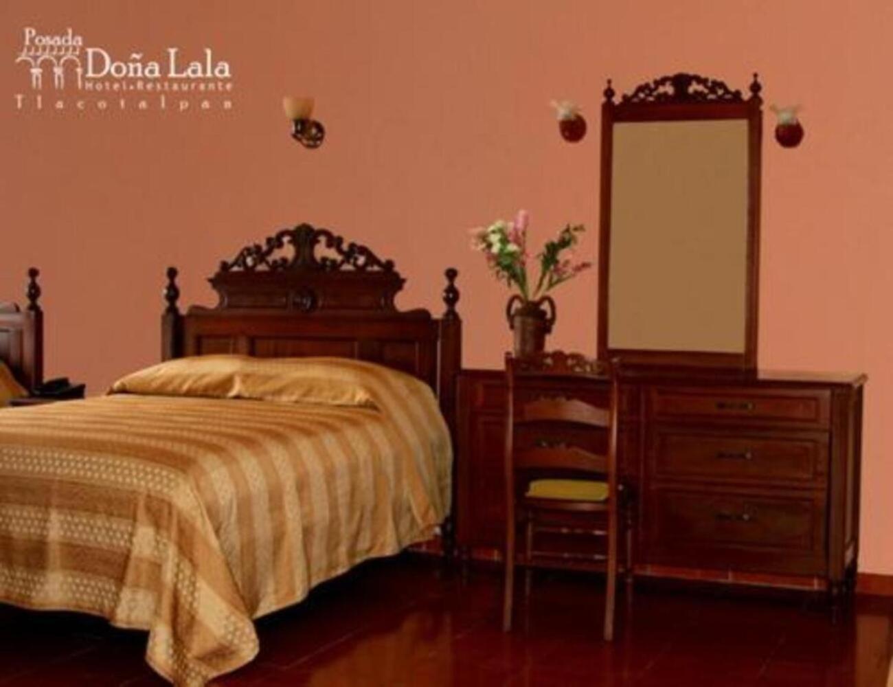 Hotel Posada Dona Lala Tlacotalpan Buitenkant foto