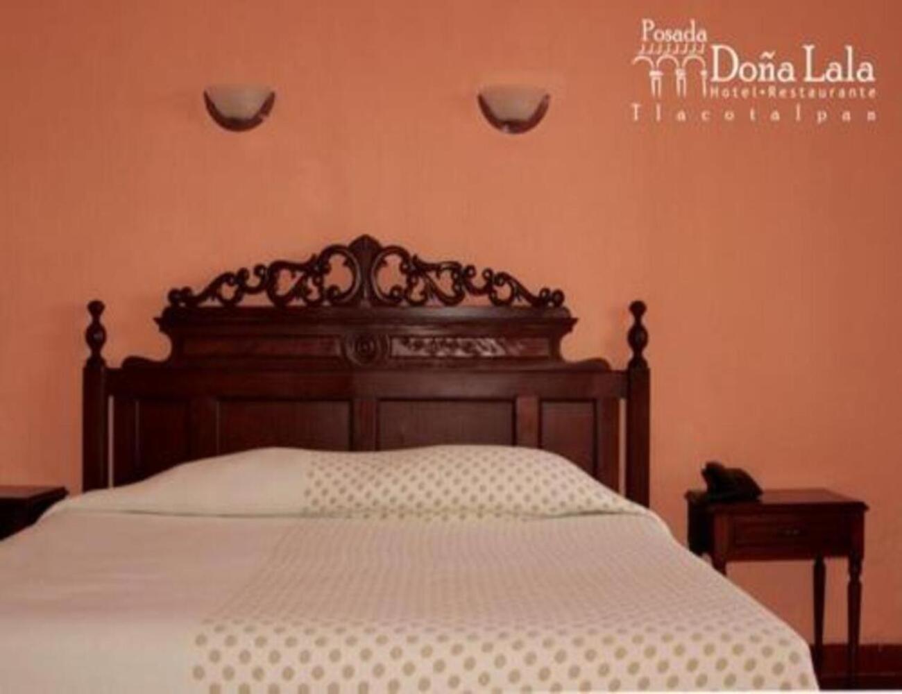 Hotel Posada Dona Lala Tlacotalpan Buitenkant foto