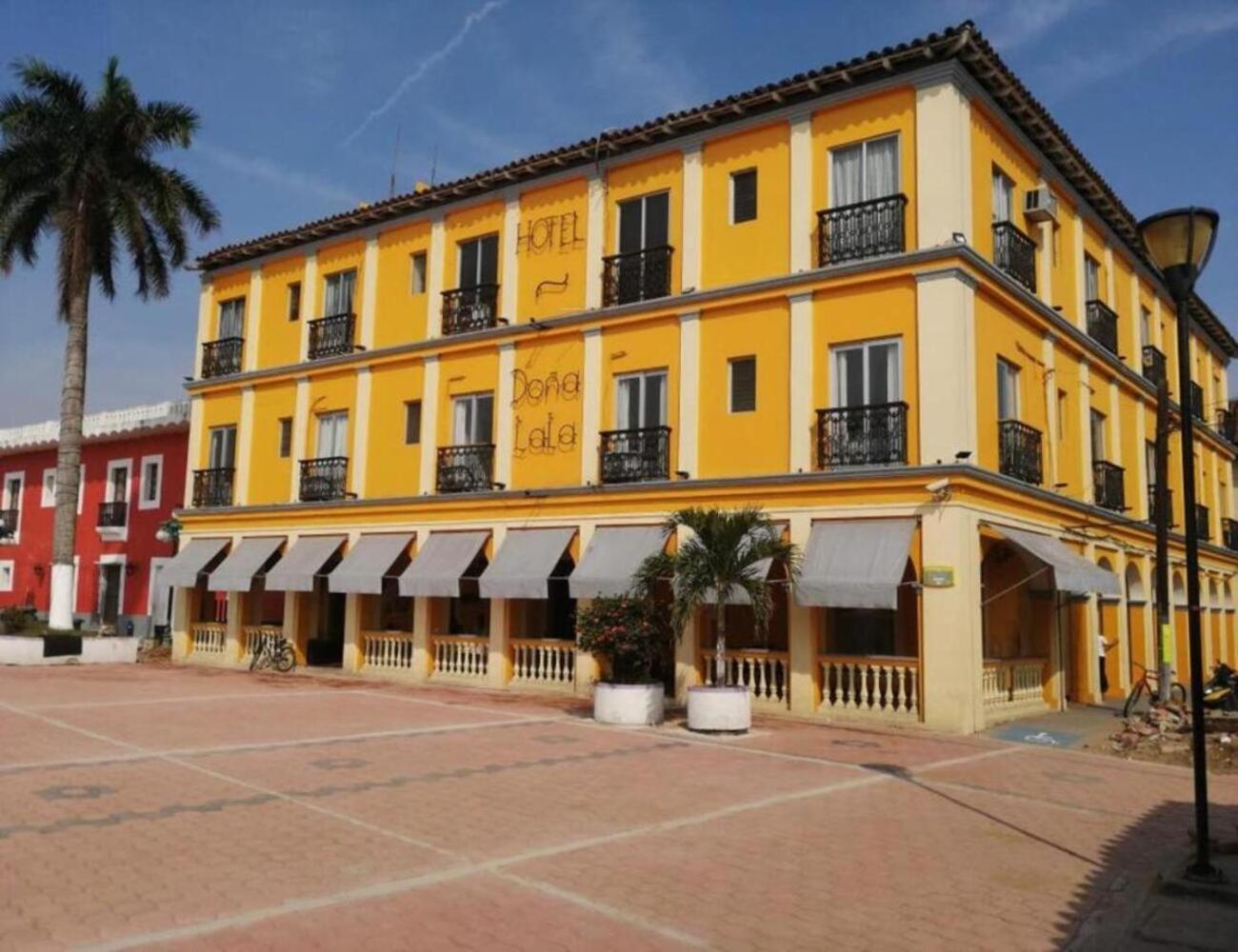 Hotel Posada Dona Lala Tlacotalpan Buitenkant foto