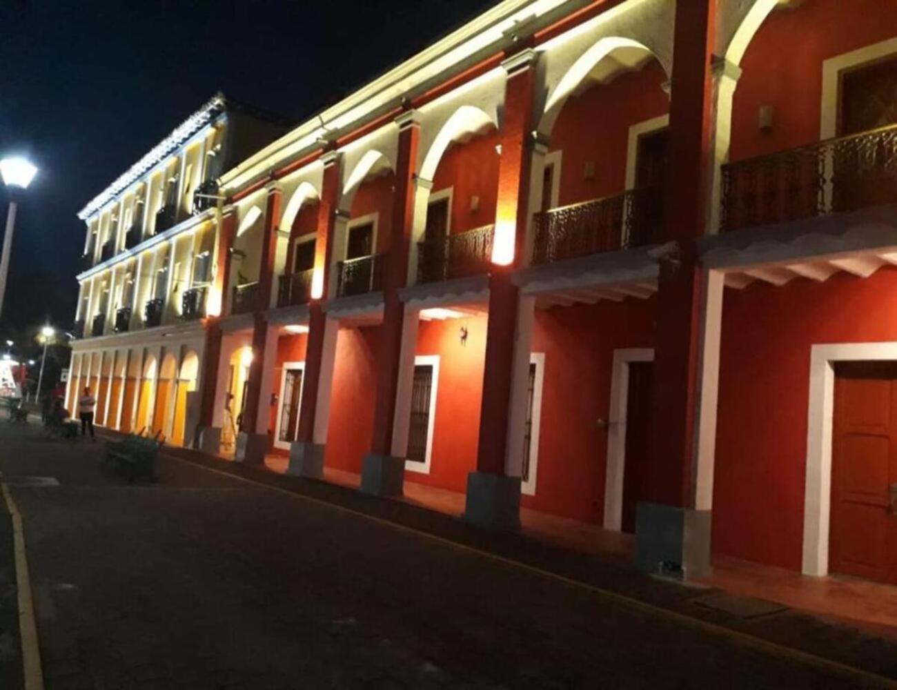 Hotel Posada Dona Lala Tlacotalpan Buitenkant foto