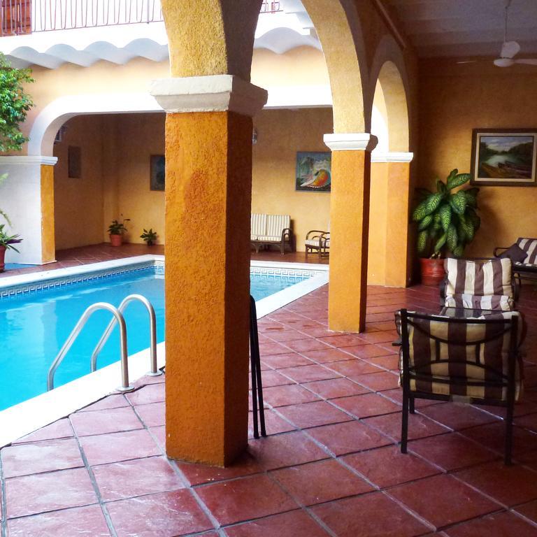 Hotel Posada Dona Lala Tlacotalpan Buitenkant foto