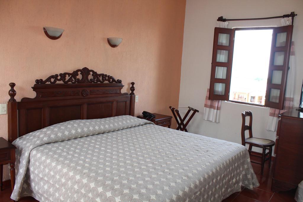Hotel Posada Dona Lala Tlacotalpan Buitenkant foto
