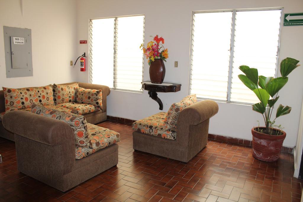 Hotel Posada Dona Lala Tlacotalpan Buitenkant foto